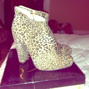 COPY - Diba Leopard print shoe boots...PRICE REDUCED!